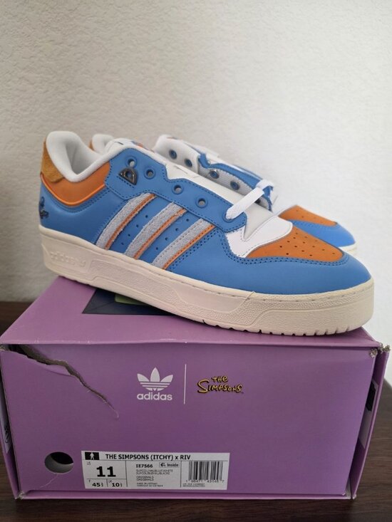 adidas Other - Size 11 Mens Adidas X The Simpsons Rivalry Low Itchy Sneakers IE7566